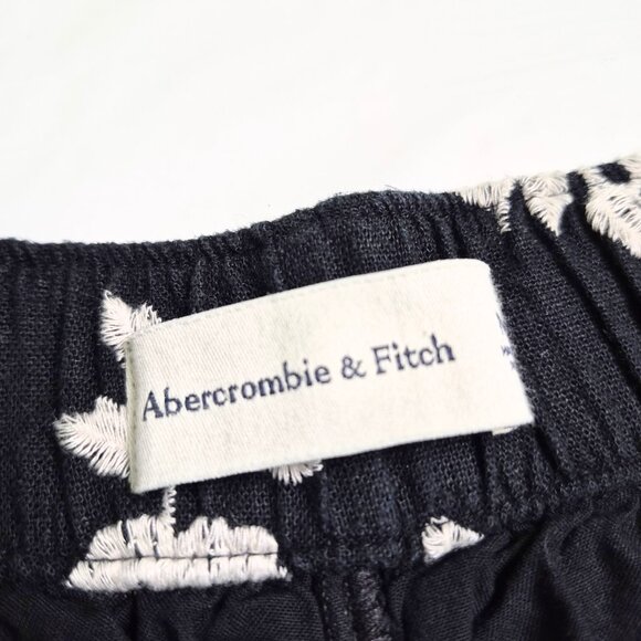 Abercrombie & Fitch Womens Shorts Med Black White Embroidery Floral Boho Linen - Picture 3 of 12